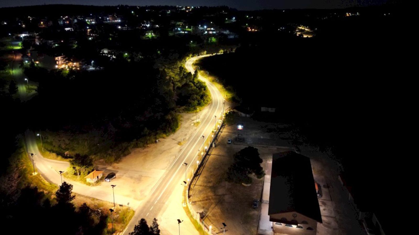 Νέα LED φώτα σε 60 χλμ. δρόμου στο Δήμο Μάνδρας–Ειδυλλίας